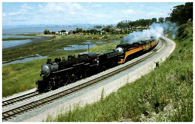 Kensページ Railroad Train #2472 & #4449 Southern Pacific Westbound at Pinole