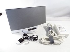 Bose SoundDock 30 Pin Digital Music System for Ipod/itouch/iphone w/ Adapters