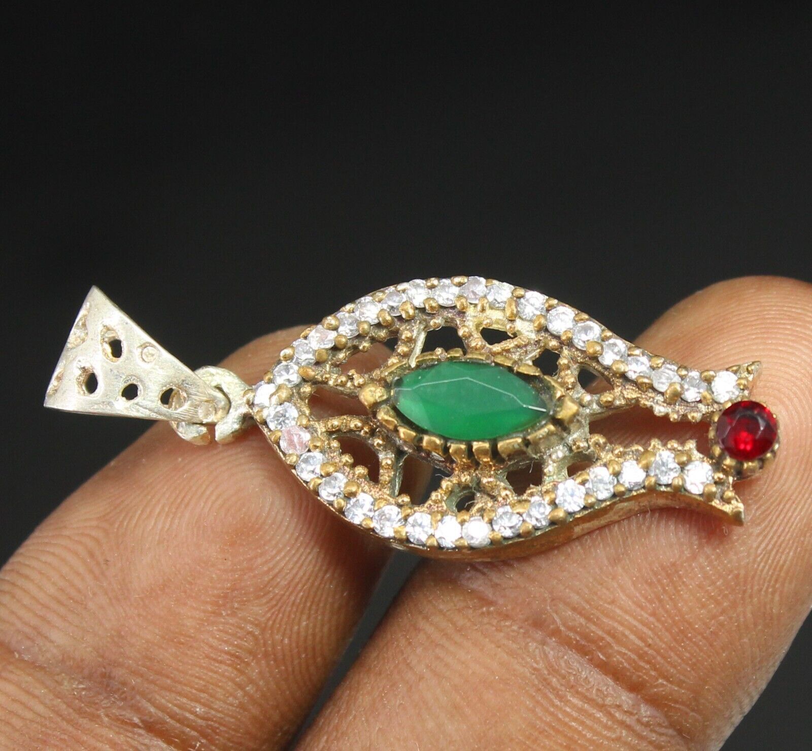 Colombia MUZO Green Emerald Red Ruby Gemstone Victoria Jewelry Pendant