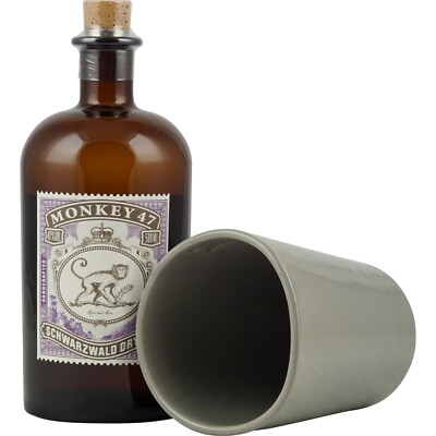 Monkey 47 Schwarzwald Dry Gin 0,5 Liter 47 % Vol. + Monkey 47 The Becher