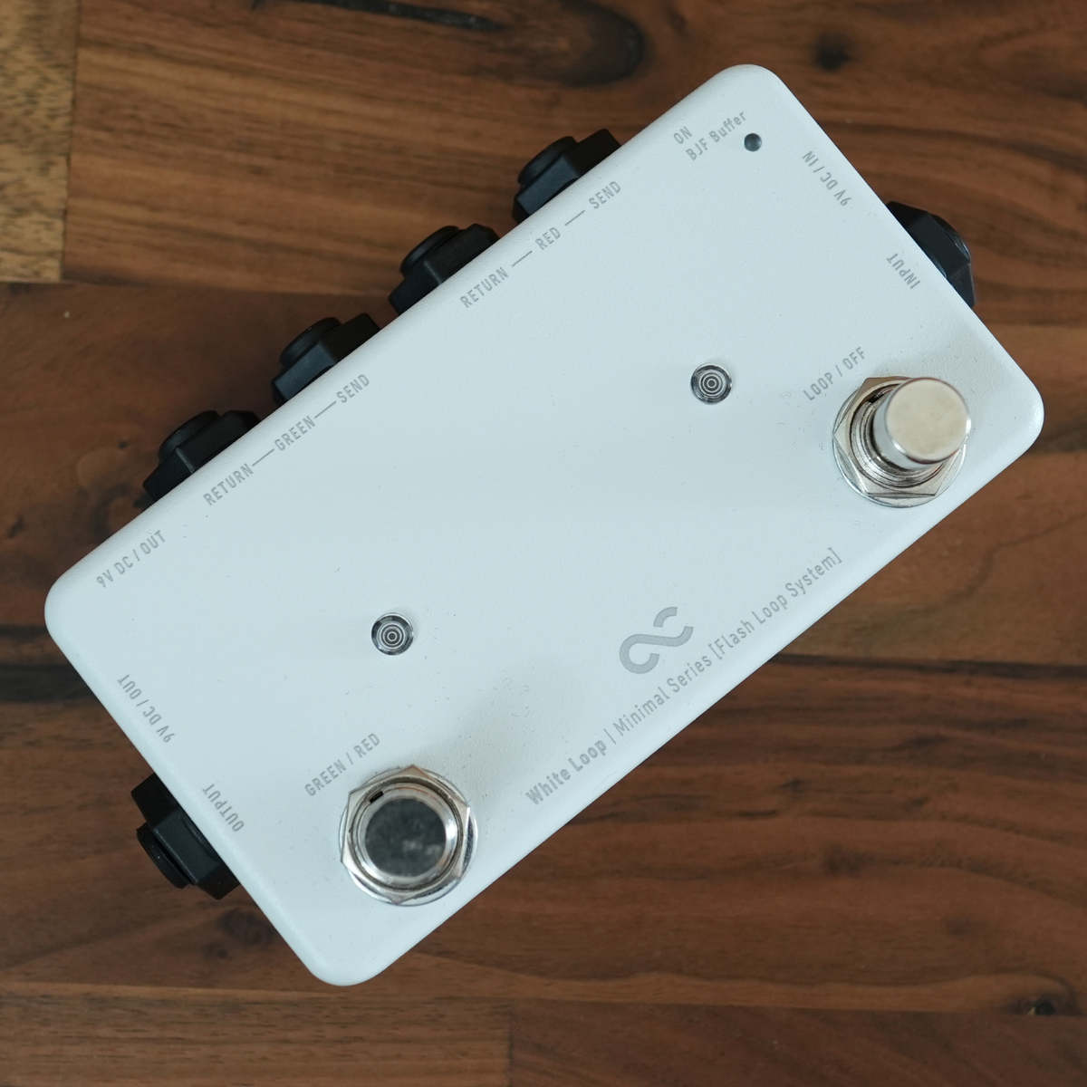 One Control White Loop Minimal Series Switcher Flash Loop