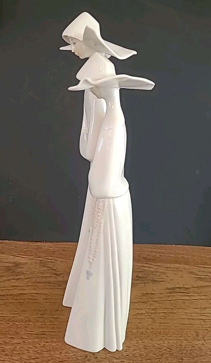 Lladro Figurine Large Nuns Monjas #4611 Retired Fulgencio Garcia