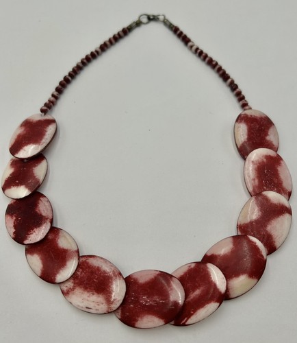 VINTAGE Estate Burgundy Beaded Retro Burgundy Necklace - Picture 8 of 8