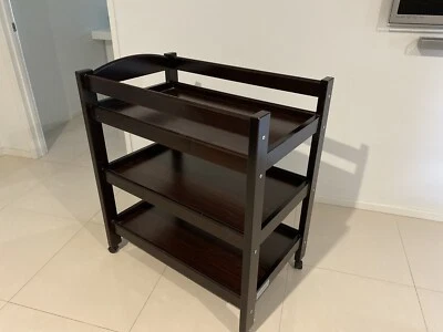 tasman eco change table