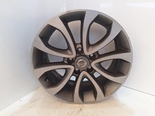 2017 NISSAN JUKE NISSAN JUKE 17" ALLOY 7 X 17 ET 47 WHEEL HAS SEVERAL SMALL MARK