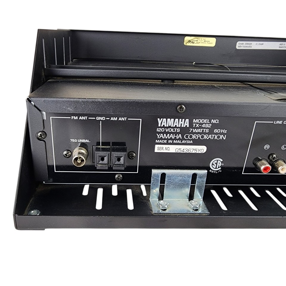 YAMAHA in Rack Mount Natural Sound TX-492 AM/FM Digital Stereo Tuner ...