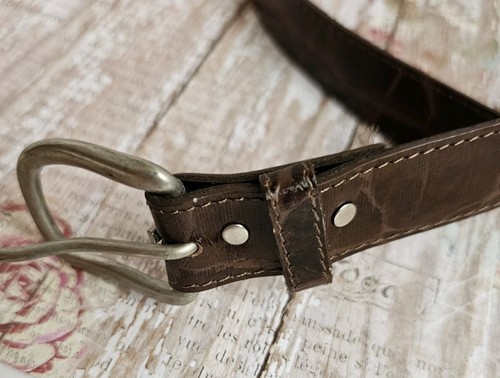Belt Women's S M Faux Leather Brown Textured - Holes 28" - 34" Waist - 1" Wide - Picture 2 of 9