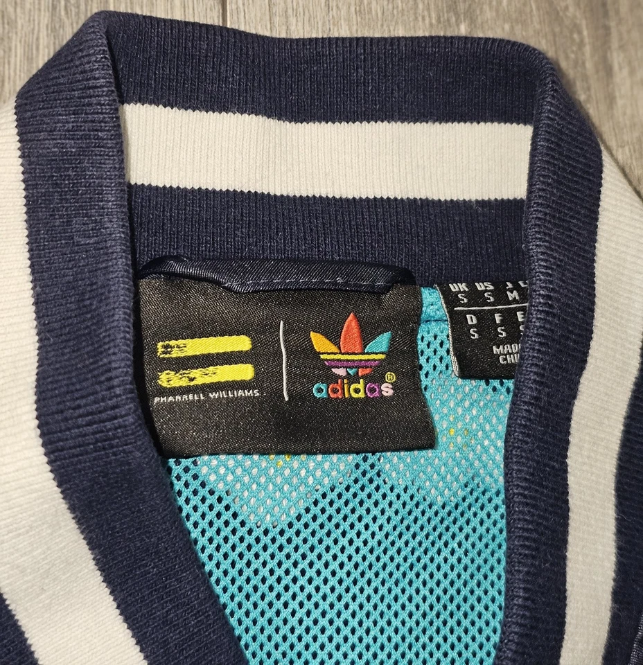 Adidas Pharrell Williams Daisy синий/белый Varsity 528HZ любовь частоты куртка Sm - Изображение 3 из 4