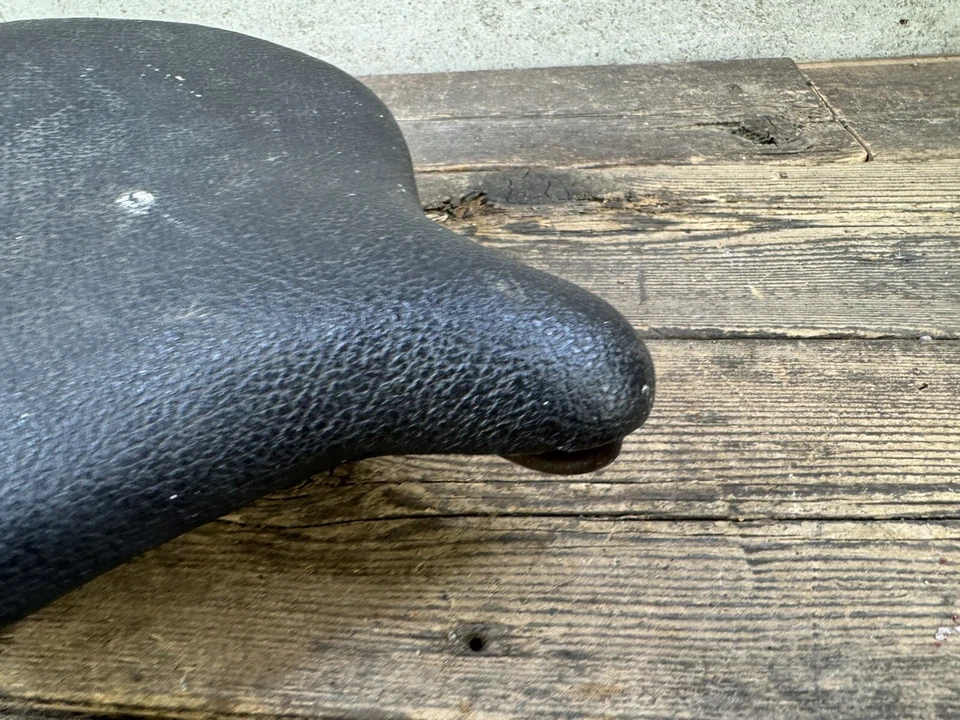 Asiento de resorte de bicicleta vintage negro antiguo EE. UU. Troxel Foto 2 de 4