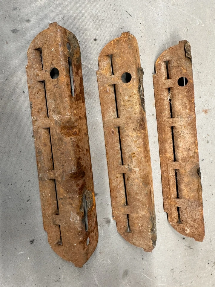 Chevy BelAir Nomad 1956 techo rígido reposabrazos reposabrazos panel de puerta soporte de montaje OEM Foto 4 de 4