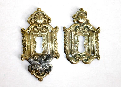 ANCIENNE PAIRE ENTRÉE DE SERRURE, ORNEMENT BRONZE STYLE HENRI II NEO RENAISSANCE - Photo 1/4