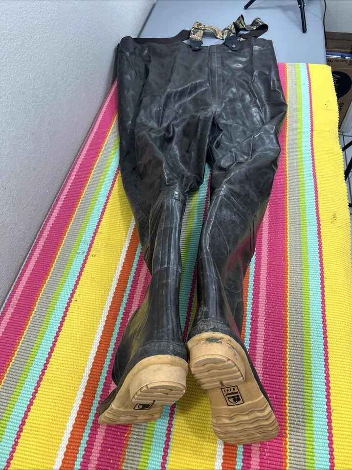 Hodgman Stearns W102 Brown Chest Outdoor Fishing Rubber Wader Boots Men’s Size 9 - Image 3 of 4