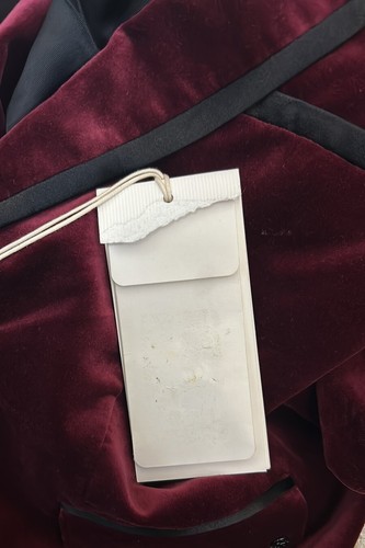 NWT Gucci Boy’s Bordeaux Red/Black Trim Velvet Shawl Collar Blazer Tux size 6Y - Picture 11 of 11