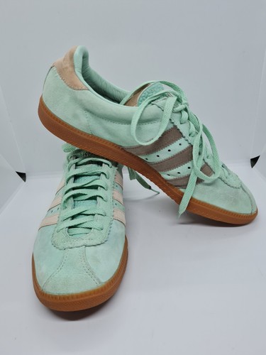 Adidas Padiham Originals Damen-Terrassenschuhe Turnschuhe in Rouge-Grün Größe 9 - Bild 1 von 11