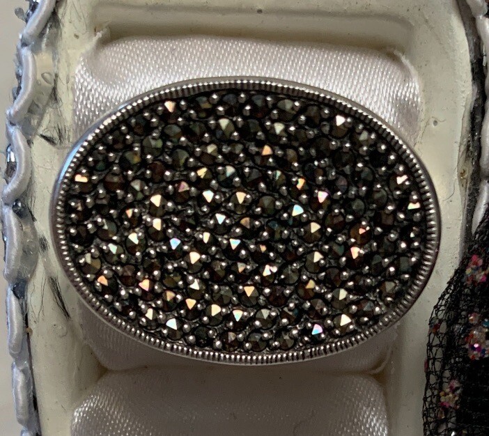 Solid STERLING SILVER MARCASITE Size 6  Sparkling… - image 1