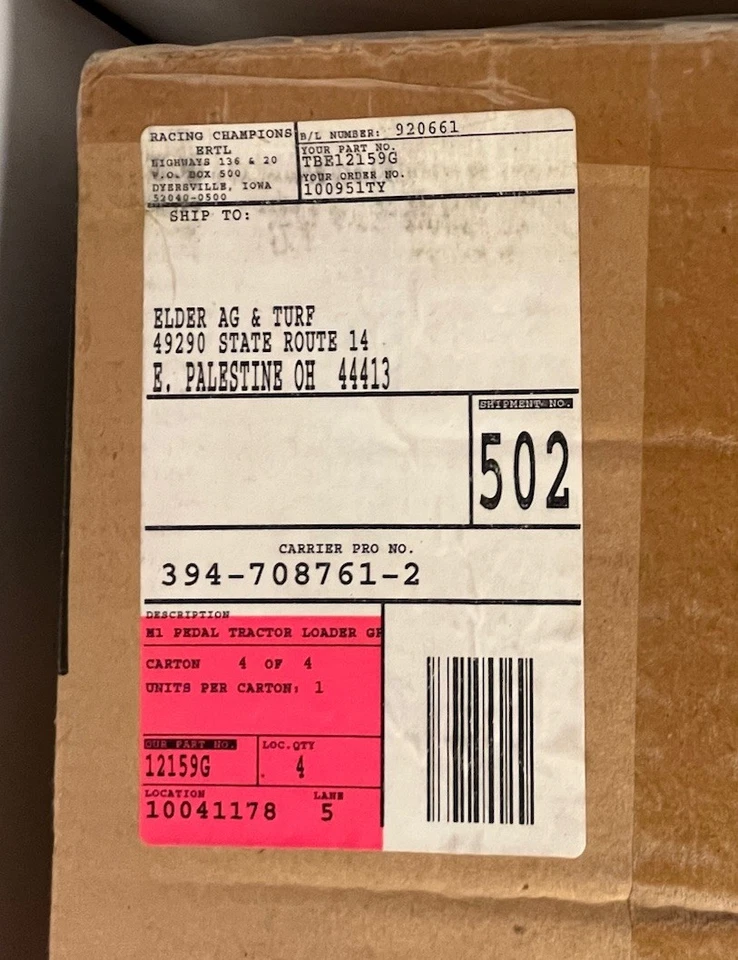 Cargador de tractor de pedales ERTL parte #12159G verde Foto 3 de 3