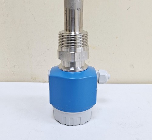 Endress+Hauser FTM21-AG245A Soliphant T Vibronic Point Level Detector - Picture 8 of 18