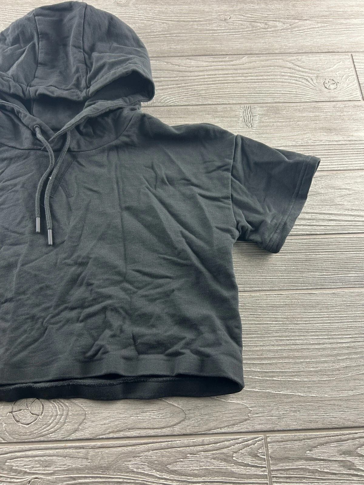 gymshark fitness cropped hoodie