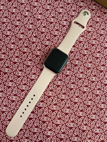 montre connectée apple watch - Photo 2/4