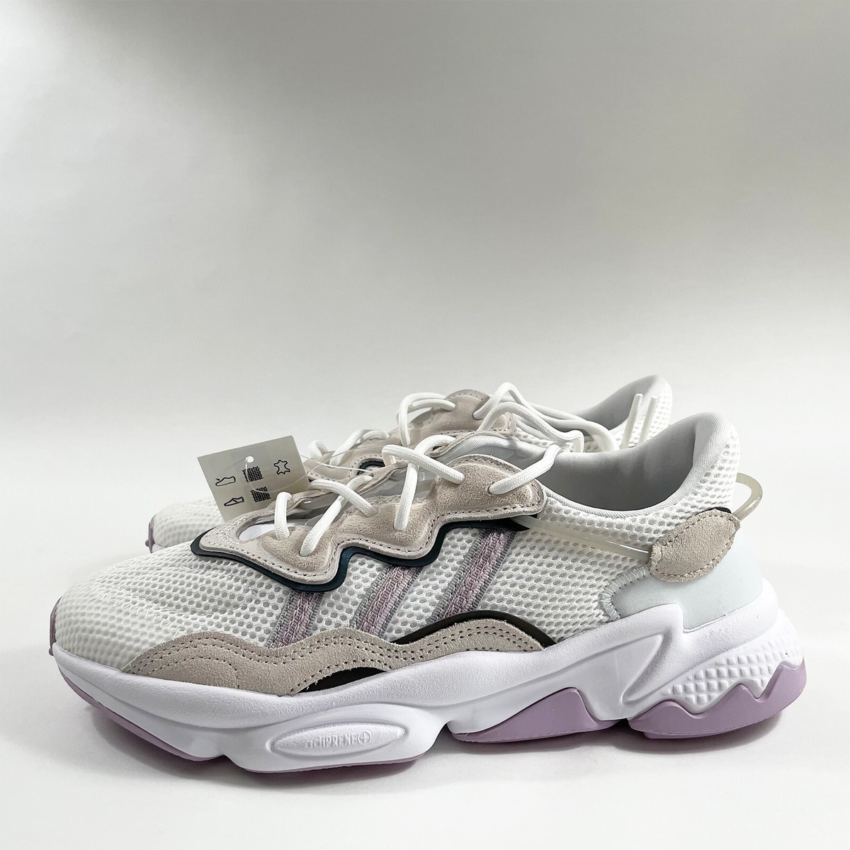 【Adidas】Womens OZWEEGO★正規品★新商品 Adidas Women's Originals Ozweego Shoes EG9204 Size 7.5 | eBay