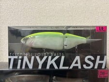 DRT TinyKlash Voltage Jerkbait Big Bait Low Floating Fishing Lure
