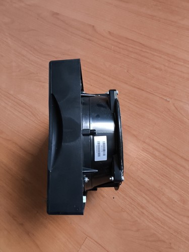 APC 490-0079A Condenser Fan InRow Cooling System Data Center Replacement Part - 第 2/3 張圖片