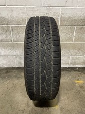1x P22565r17 Toyo Celsius Cuv 832 102 H Used Tire 2256517