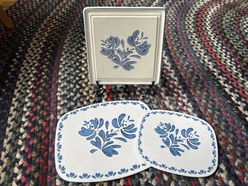Pfaltzgraff Yorktowne Trivet Square Stoneware 7.5 inch Blue Floral Vintage Lot