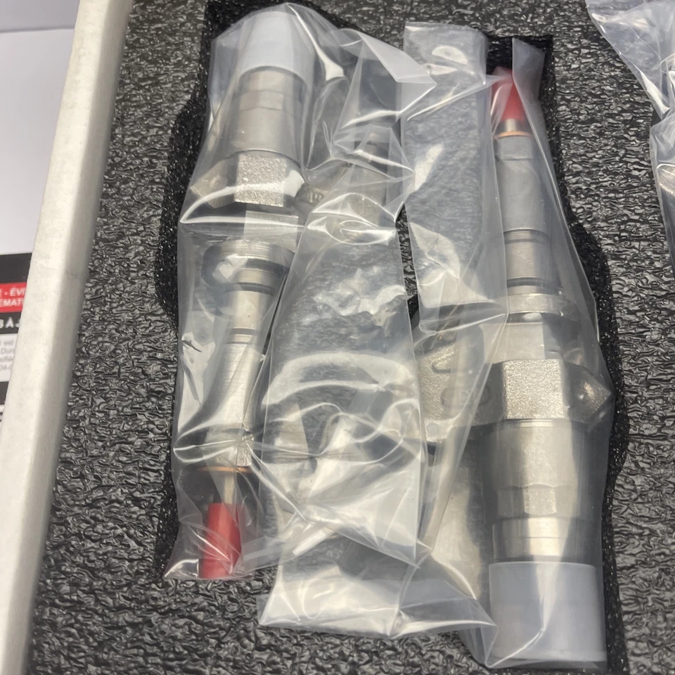 Inyectores de combustible diésel para Chevrolet Silverado 2500 HD 3500 2004 2005 paquete de 4 6,6 L Foto 3 de 4