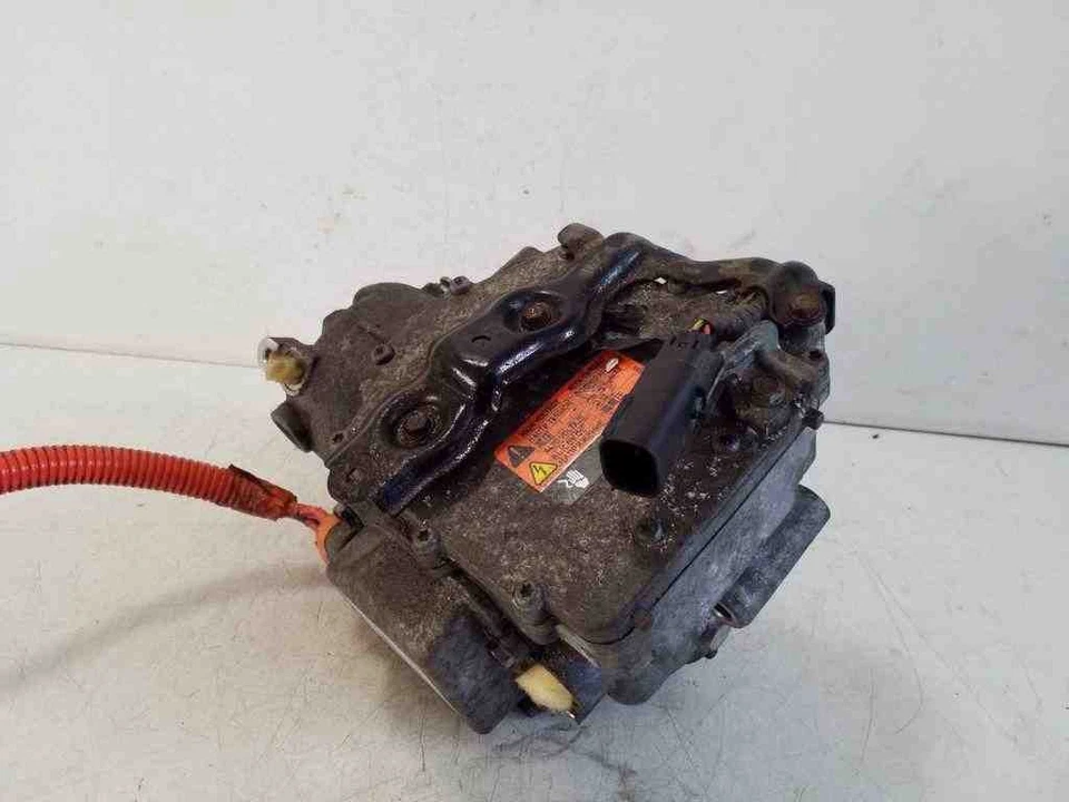 OPEL AMPERA Kondensatpumpe Klimaanalge 22799205 1.4 2014 32171921 — 第 4/4 张图片