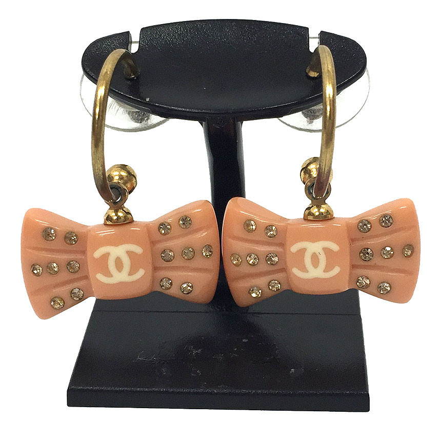 Rare things Rare CHANEL Earrings Hoop Ribbon Earrings Rare things Rare CHANEL Earrings Hoop Ribbon Earrings
