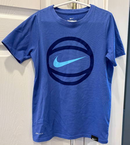 A Lot 2 Boy's Nike Short Sleeve Shirts, Size S - Picture 2 of 3