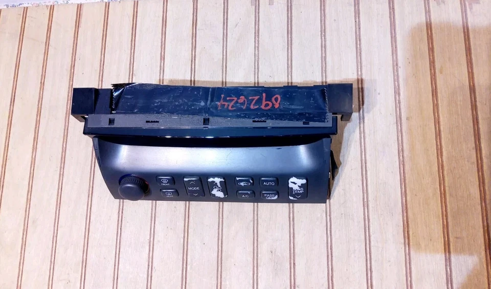 Módulo de control de clima Cadillac Deville 2000-2005 ID 25770176 desgaste en botones Foto 3 de 4