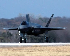 New Photo: Lockheed Martin F-35 Lightning II Fighter Jet Aircraft - 6 Sizes!