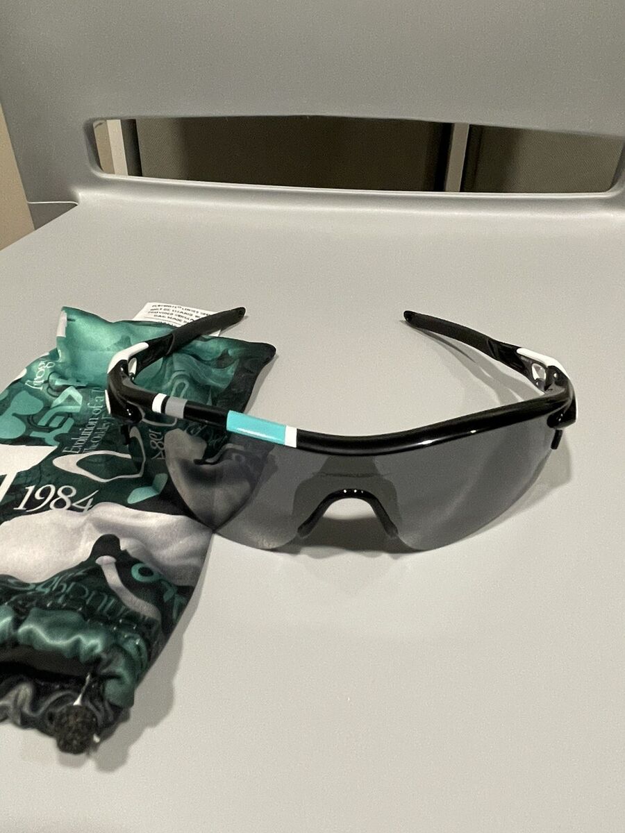 oakley radarlock path 30th year polished blk jade blk oakley radarlock path 30th year polished blk jade blk