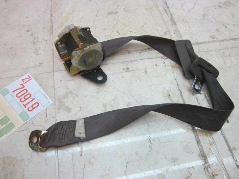 Cinturón de seguridad trasero lado pasajero derecho Lexus ES300 1992-1996 FABRICANTE DE EQUIPOS ORIGINALES Foto 2 de 4