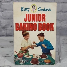 Betty Crocker's Junior Illustrated Junior Baking Book 1953