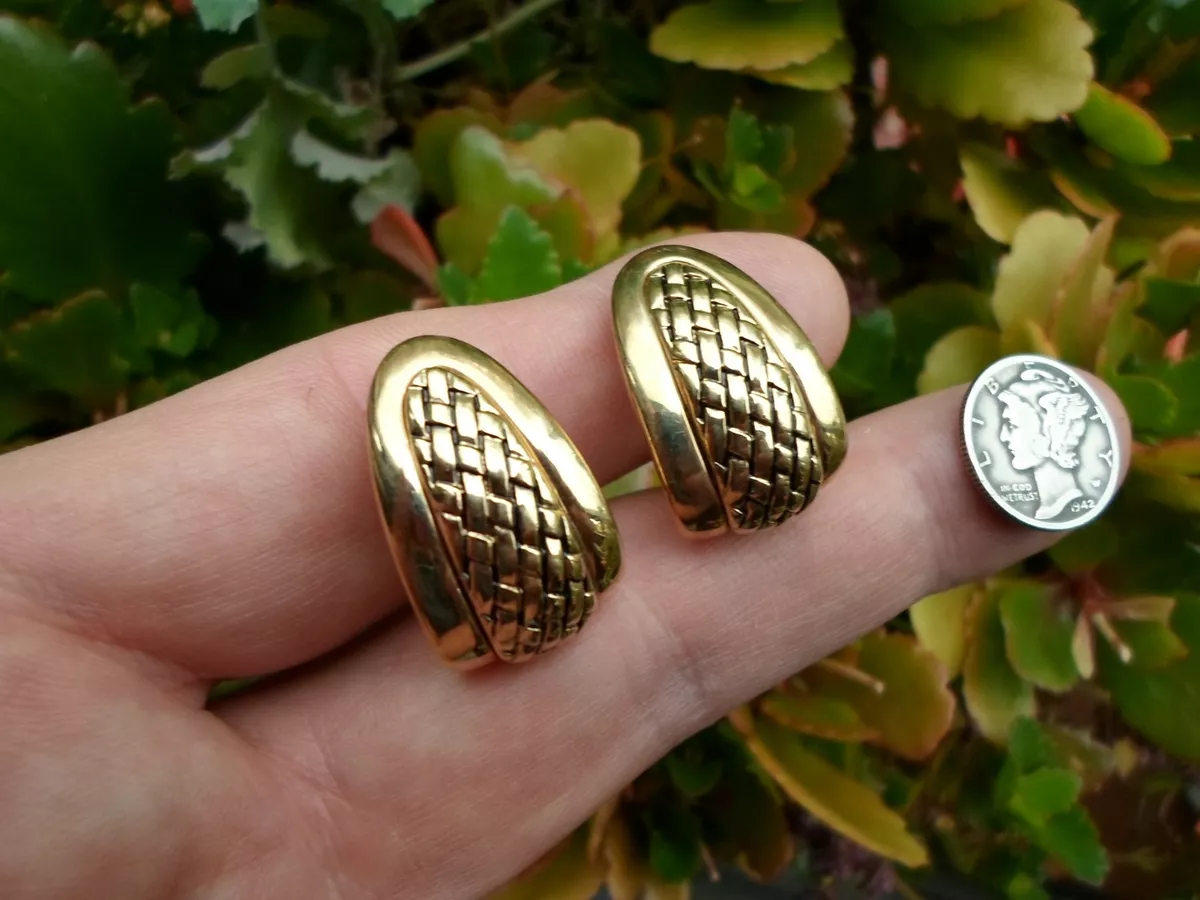 Vintage MONET gold tone basket weave woven half hoop clip