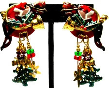LUNCH AT THE RITZ Christmas Tree Derby Hunter Horse Enamel Crystal Earrings