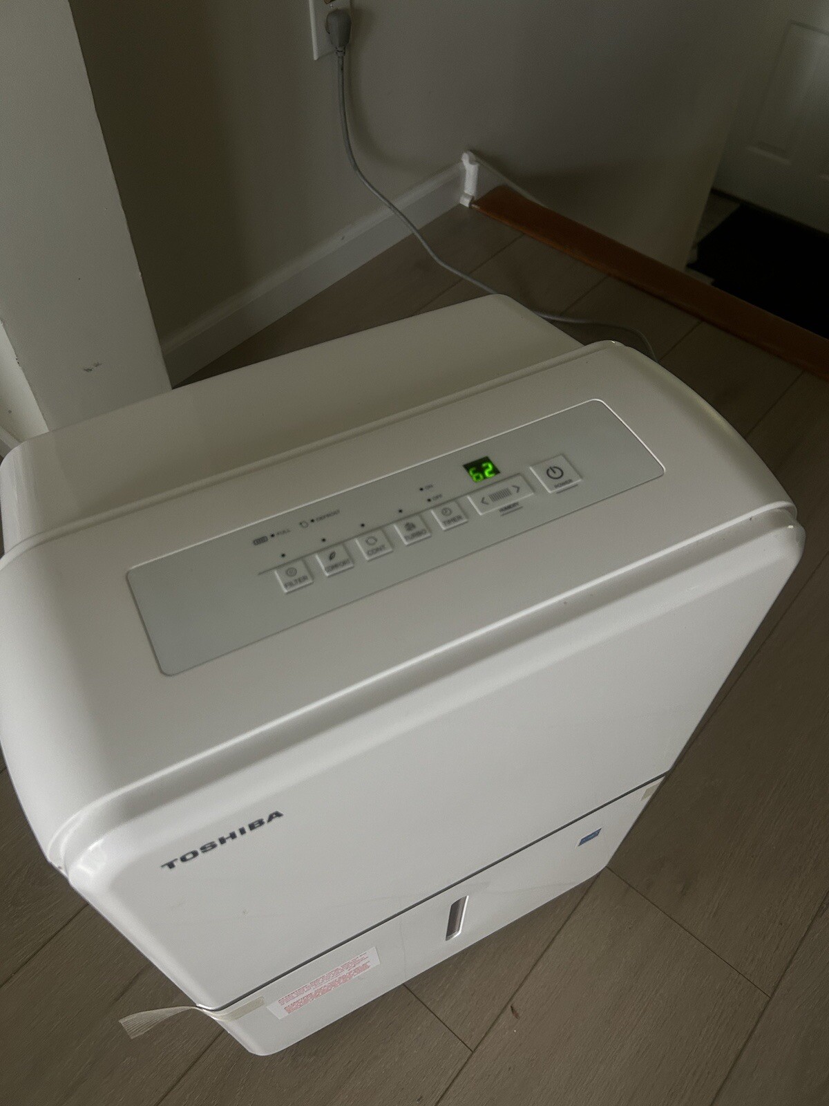 Toshiba TDDP5012ES2 50Pint 115V Energy Star Dehumidifier White 810040941764 eBay