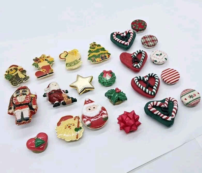 Christmas Button Covers LOT Holiday 22 pc Vintage to Now Some Signed NONY