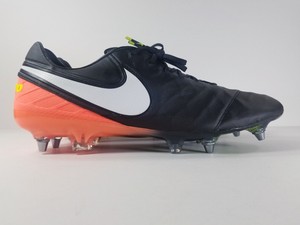 nike tiempo 9 sg