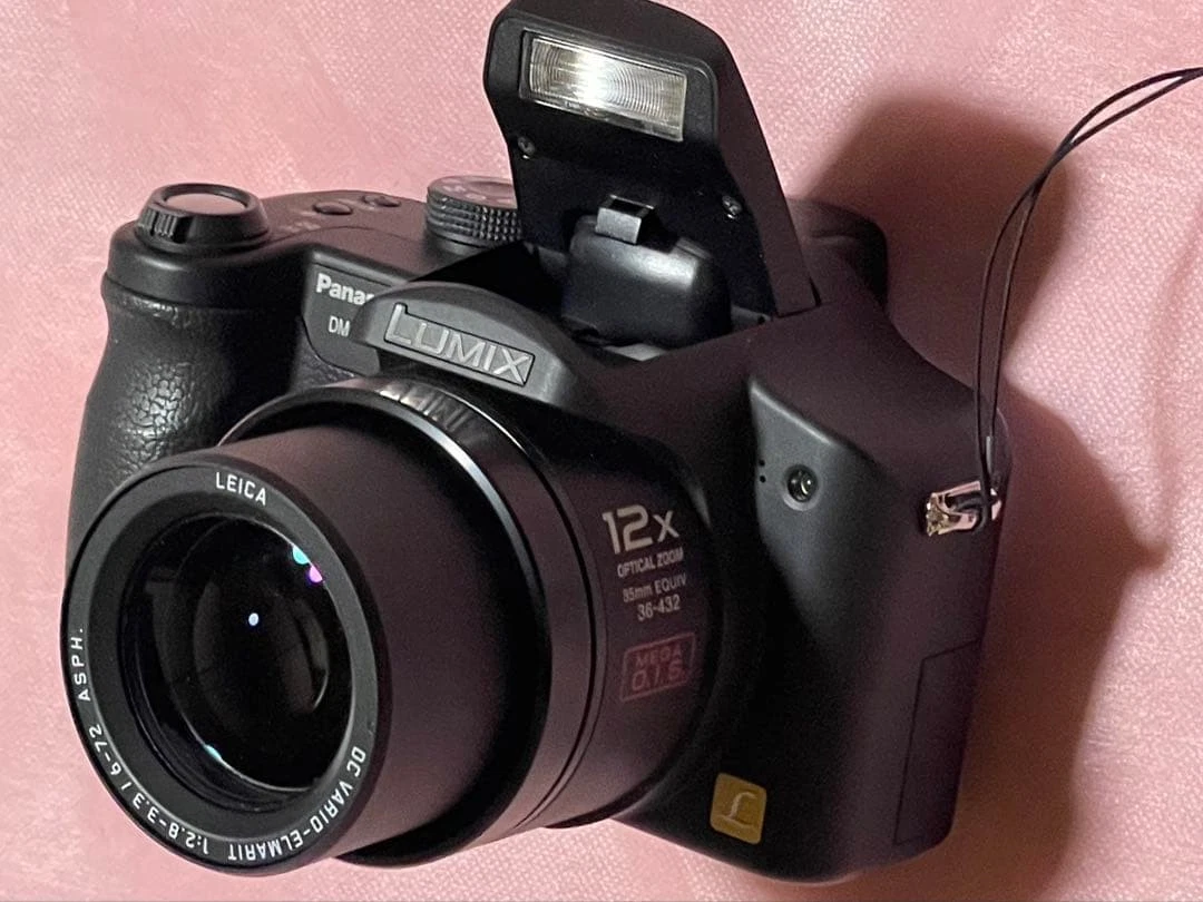 [美品 元箱付き] パナソニック Panasonic Lumix DMC-FZ7 Amazon | パナソニック デジタルカメラ LUMIX DMC-FZ7-K ブラック