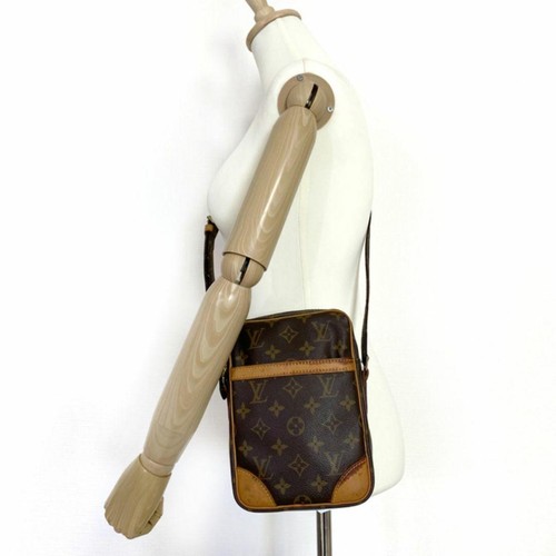 Bolso de Hombro LOUIS VUITTON Danubio Monograma de Japón - Imagen 2 de 10