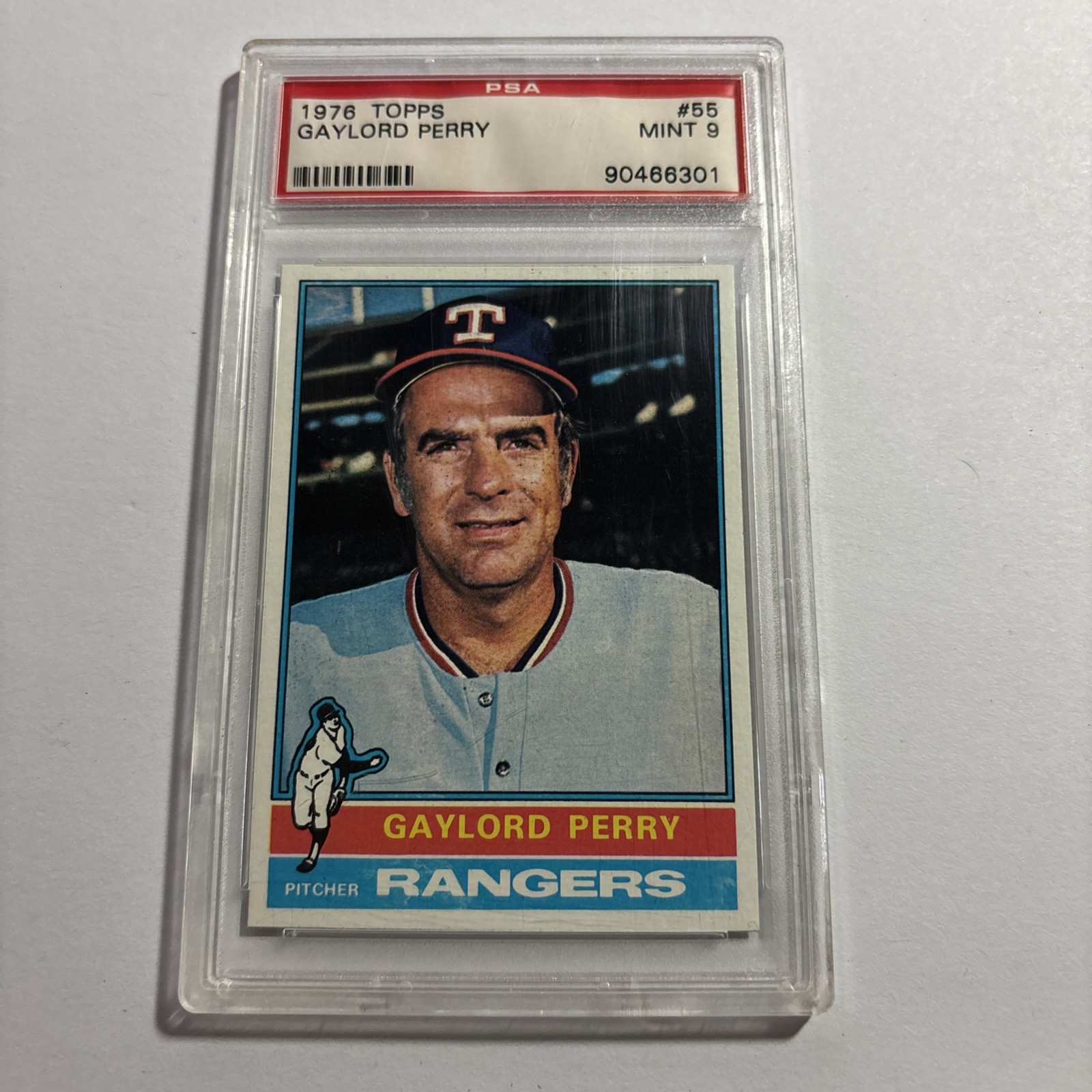 1976 TOPPS #55 GAYLORD PERRY RANGERS HOF PSA 9