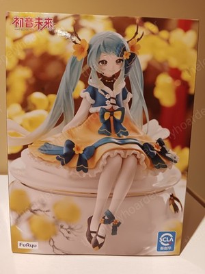 Hatsune Miku Lunar New Year 2025 Noodle Stopper Figure FuRyu New
