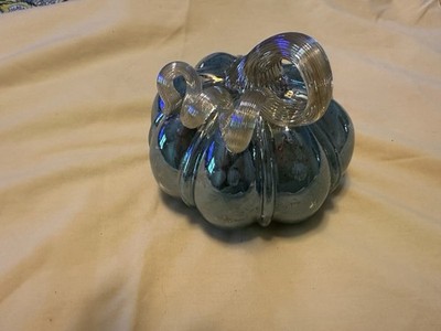 Hand Made Blown Glass Green Pumpkin with Twisted Stem 4 x 5 