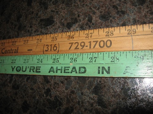 2 vtg Wood Yard Sticks FORD SATURN WICHITA KS DON SOLE OLATHE KS 1967 - Foto 8 di 8