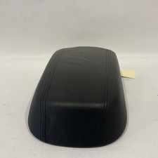 2011-2013 Kia Sportage Center Console Armrest Lid Black Leather Oem Tested 2011-2013 Kia Sportage Center Console Armrest Lid Black Leather Oem Tested