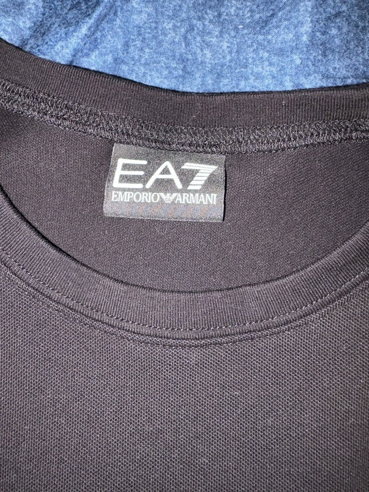 Camiseta Top Emporio Armani EA7 Para Hombre Negra Talla S Foto 3 de 4
